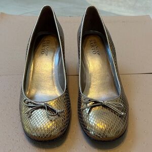 Franco Sarto Metallic Gold Flats with Bow Detail